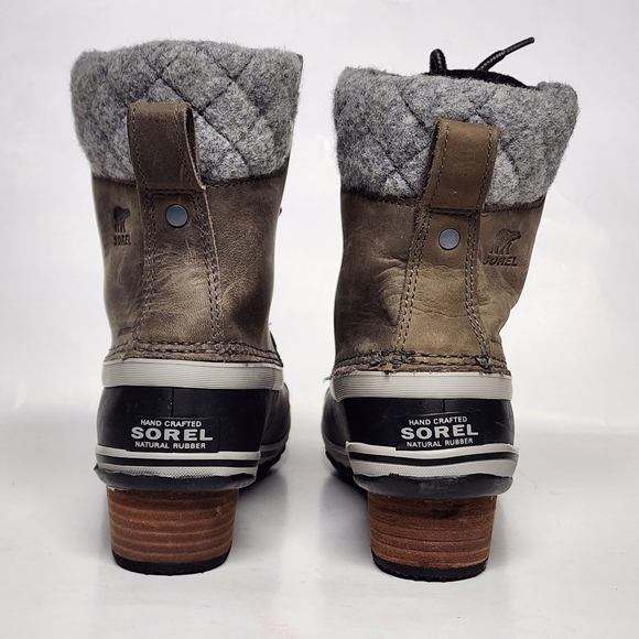 Sorel Waterproof Snow boots Size 6 Women’s - Picture 2 of 8